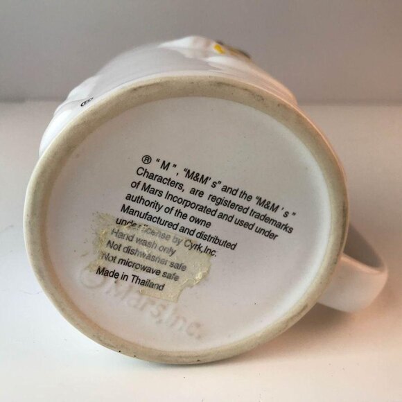 M&M’s Embossed White Coffee Mug - Picture 5 of 6